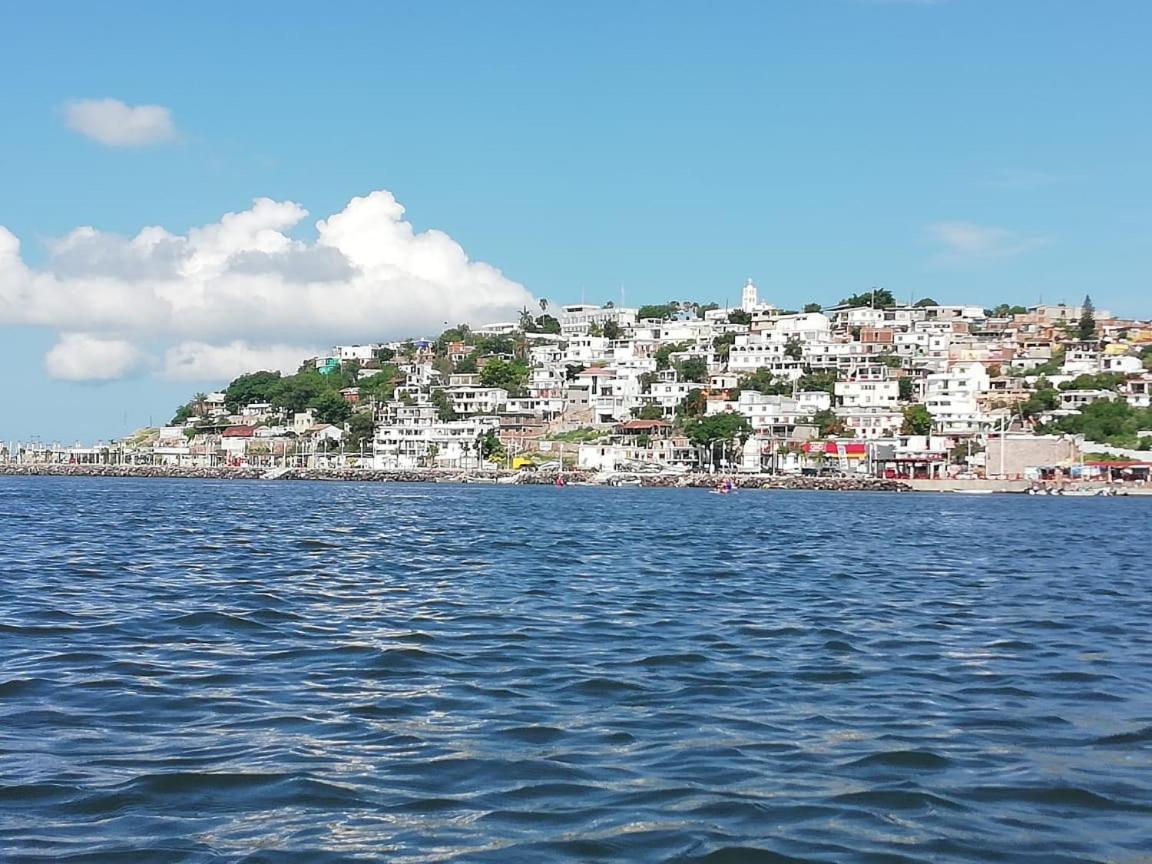 Tortuga Hostel Topolobampo Eksteriør billede